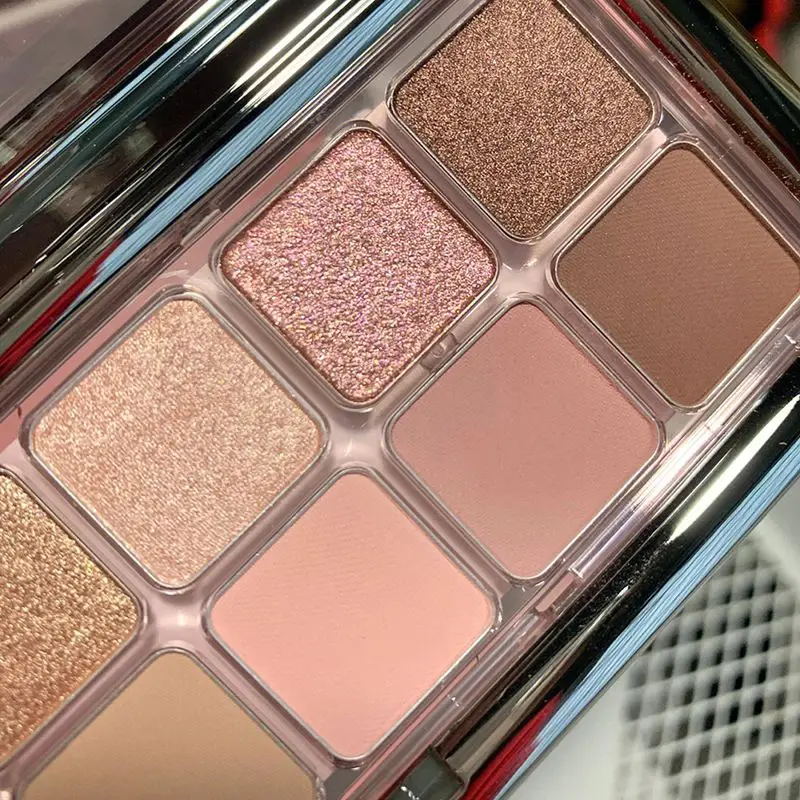 12 Color Eye Shadow Plate Matt - đánh giá và giá Beauty Book Makeup Kit