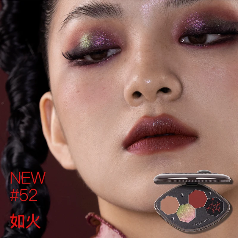 Girlcult 4 Color Eyeshadow Pal - đánh giá và giá Beauty Book Makeup Kit